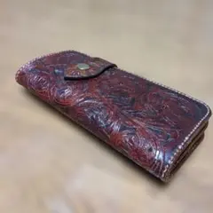 カ−ビング、ブラウンレザーエンボス長財布新品訳あり