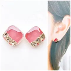 jelピンク7mmスクエアピアス/イヤリング