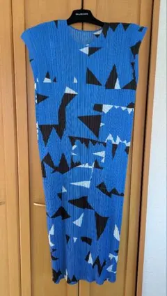 Item thumbnail for item 34b1e400-3a53-49ad-9935-720c35cd7c6b