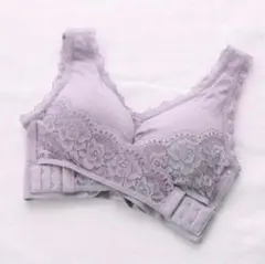 Item thumbnail for item 5c872900-6a21-4748-9aee-63e8fbaa8312