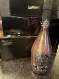 アルマンド、ゴ－ルド、シルバー、ピンク、空箱。 2025年最新】アルマンド ゴールド&ピンクの人気アイテム - メルカリ