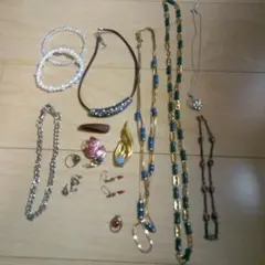 ペンダントトップ