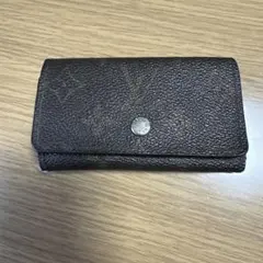 LOUIS VUITTON モノグラム 6連キーケースのサムネイル