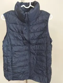 UNIQLO ネイビー ウルトラライトダウンベスト 　Lサイズ　レディース