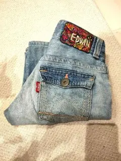 EDWIN ライトブルーストレートデニム