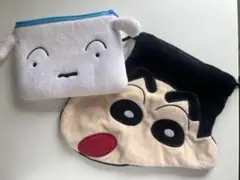 韓国　ダイソー　クレヨンしんちゃん　シロ　ポーチ　2点セット