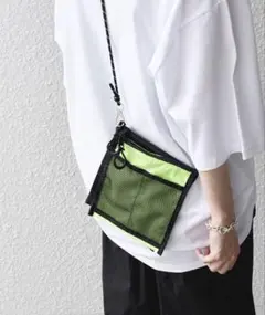 【未使用・新品】サコッシュ SHIPS イエロー ブラック ナイロンのサムネイル