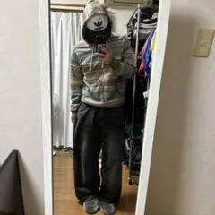 ジップパーカー