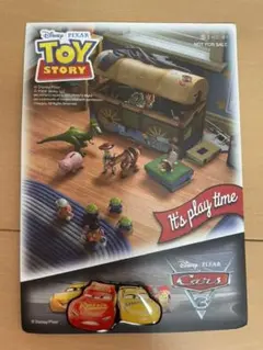 ディズニーストア　カーズ2　ライトニング・マックイーン　ピンバッジ　非売品　廃盤 87013026_o1.jpg