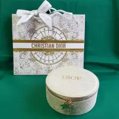 ディオールノベルティ　ミラー付き丸型ポーチ　新品未使用