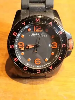 ヒロ様専用MARC JACOBS ダイバー　腕時計 MBM2571 メンズのサムネイル