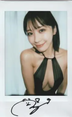 FLASH 山田かなサイン入りチェキ 山田かな サイン入りチェキ - メルカリ
