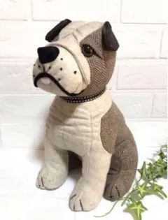 【新品】イングリッシュ　ブルドッグ　dog 犬　ぬいぐるみ　プレゼント　置物