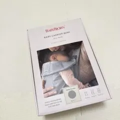 美品　BABYBJÖRN ベビーキャリアミニ メッシュ