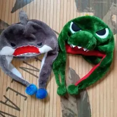 サメ　恐竜　被り物　帽子
