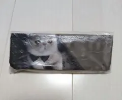 新品　ネコ　ポーチ
