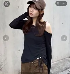 トップス　FREE'S MART オフショルのサムネイル