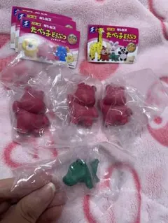 たべっ子どうぶつフィギュア　カバ&ワニ