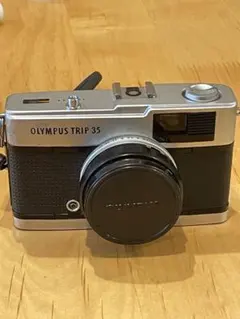 OLYMPUS TRIP35 フィルムカメラ オリンパス カメラ　革ケース付きのサムネイル