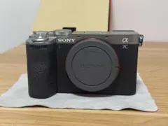 SONY α7C II ILCE-7CM2 シルバー　 SDカード付きのサムネイル