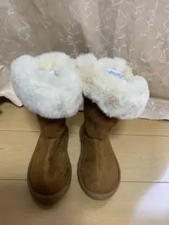 ブラウンファー付きショートブーツ １８〜２０cmぐらい