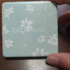 レア物‼️早い者勝ち‼️CECIL McBEE☆セシルマクビー☆コンパクトミラーのサムネイル