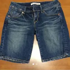 Levi's ズボン 短パン ジーンズのサムネイル
