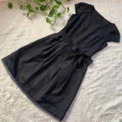 美品❤️リフレクト　ネイビー　ひざ丈ワンピース 半袖 リボン付き　９号　フォーマ