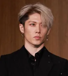 Item thumbnail for item 9170dfb7-8fb8-4d37-833b-ee3a53a5fcfa