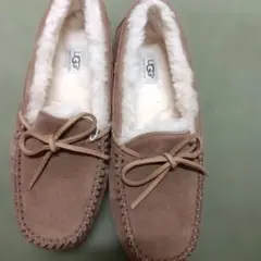 2026年最新】UGG レディース モカシンの人気アイテム - メルカリ