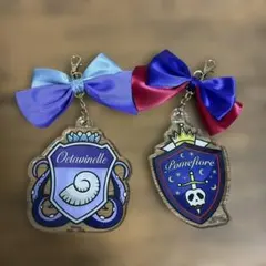 ツイステッドワンダーランド　リボンチャーム