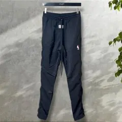 2026年最新】fear of god nike warm up pantの人気アイテム - メルカリ