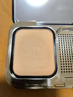 クレ・ド・ポー ボーテ タンプードルエクラ II　オークル 10