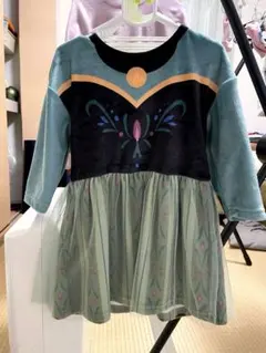 【新品】リトシー　アナと雪の女王 アナ パジャマ