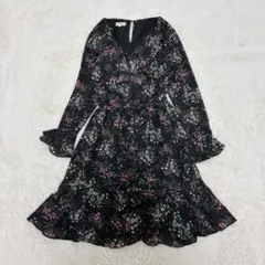 美品✨ローラアシュレイ　花柄　フレアワンピース　リボンベルト付き　フリル