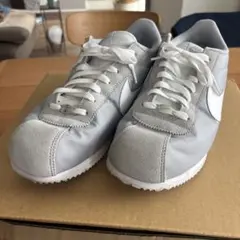 NIKE スニーカー コルテッツ　グレー ホワイト
