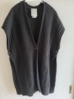 値下げ！！ケーブルニット編み ベスト