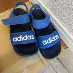 adidas ベルト付きサンダル 青17.5センチ