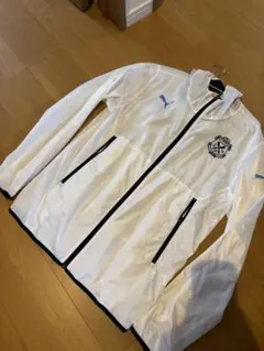 値引き不可　ジュビロ磐田　セレモニージャケット　プーマ