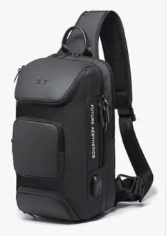 【美品】ボディバッグ USBポート付き