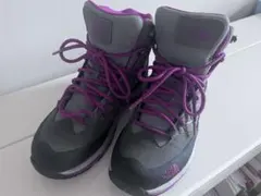 THENORTHFACE　Wreck II Mid トレッキングシューズ