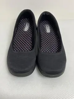 SKECHERS パンプススニーカー　25.5cm