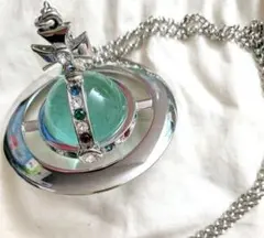 ■2月限定出品■ヴィヴィアン■ジャイアントオーブネックレス■ミントグリーン■