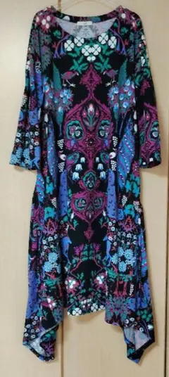 チャイハネ　総柄　ニットロングワンピース