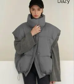 ホワイトビッグシルエットダウンベスト