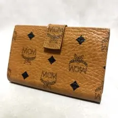 極美品　MCM 二つ折り財布　ヴィセトス柄　モノグラム　キャメルのサムネイル