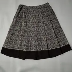 コムサイズム　ひざ丈　 フレアスカート