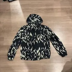 FRED PERRY 幾何学模様 ナイロンジャケット ハーフジップ　Sサイズ