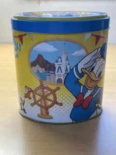 ディズニー　チョコクランチ缶