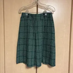 ひざ丈フレアスカート グリーン系 チェック柄　live in comfortのサムネイル